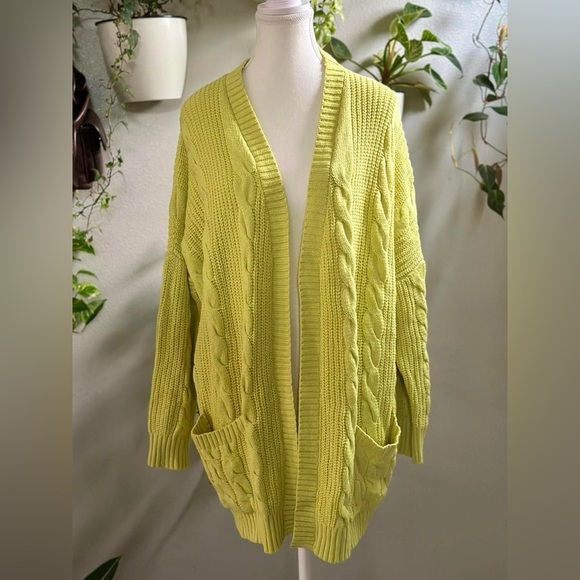 Pink Lily Sweaters - Pink Lily Cable Knit Open Front Cardigan – Lime Yellow – Size S